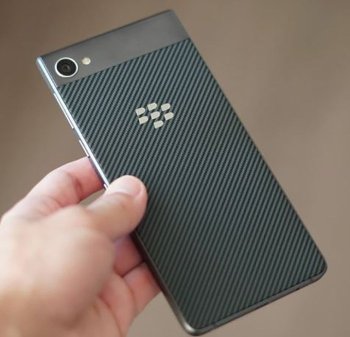 Unlocked blackberry motion officially purchase in u s