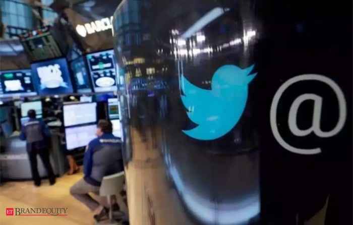 Bloombergs social news network launch twitter next month