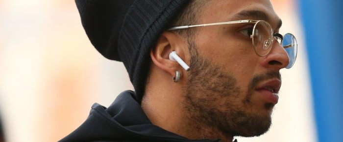 Apple sell individual airpods