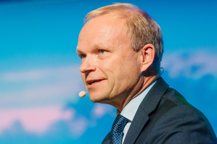 Ex rovio ceo hired to make nokia smartphones relevant again