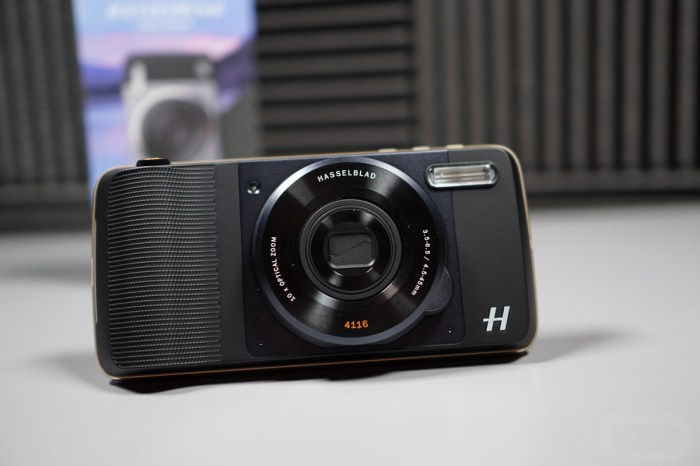 Hasselblad moto mod in the works rumor