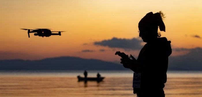 Guys use a drone to fish for tuna