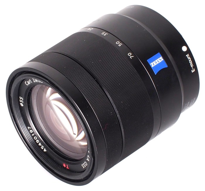 New zeiss lenses for sony cameras have built in oled screens