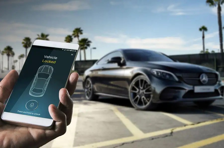 Mercedes rescue assist app augmented reality