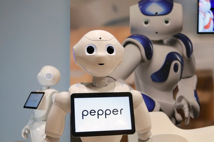 Softbank pepper robot taiwan