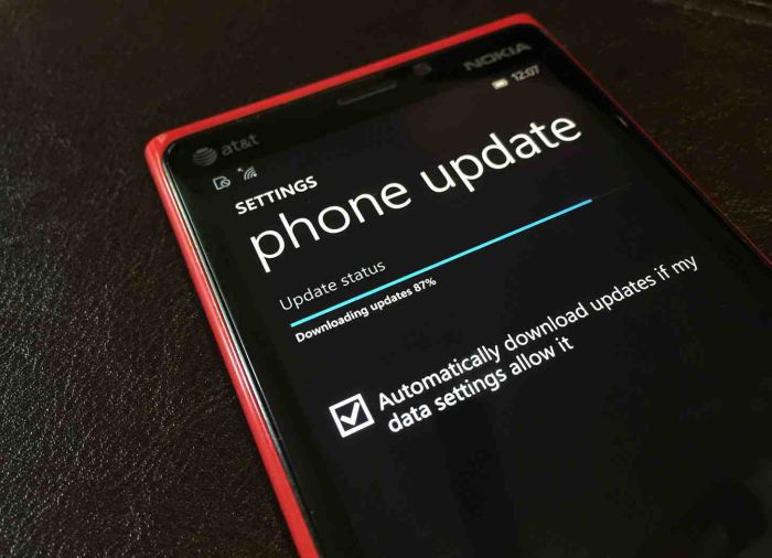 Windows 10 for phones build 12534 demonstrated on video