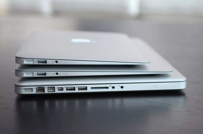 12 inch macbook benchmarks on par with 2011 macbook air