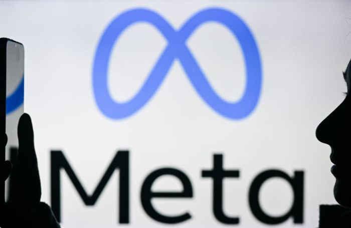 Meta reignites plans to train ai using uk users public facebook and instagram posts