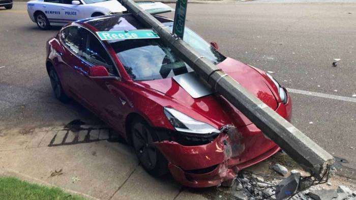 Self driving shuttle in las vegas involved in accident