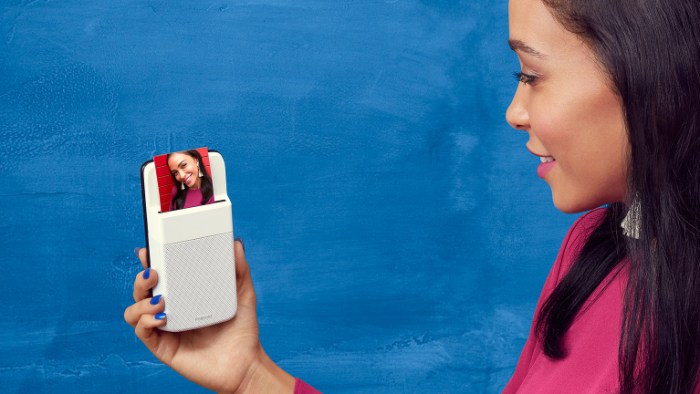 Polaroid insta share moto mod print photos instantly