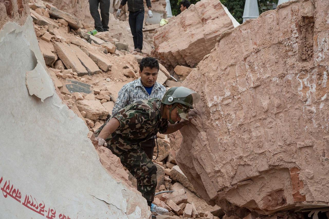 Facebook google launch tools for nepals earthquake relief