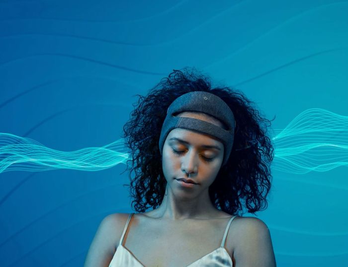 Philips smartsleep headband white noise help sleep