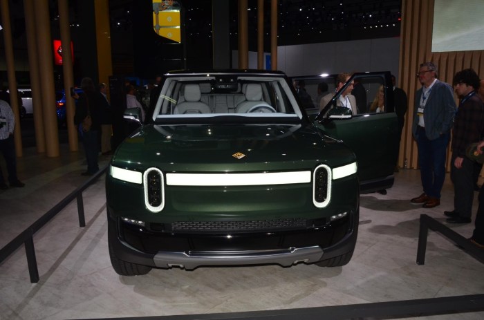 Rivian lost 1 46 billion in q2 as it drives towards a vw linked future