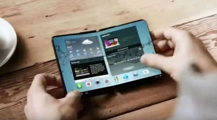 Samsung foldable phone secret ces 2018