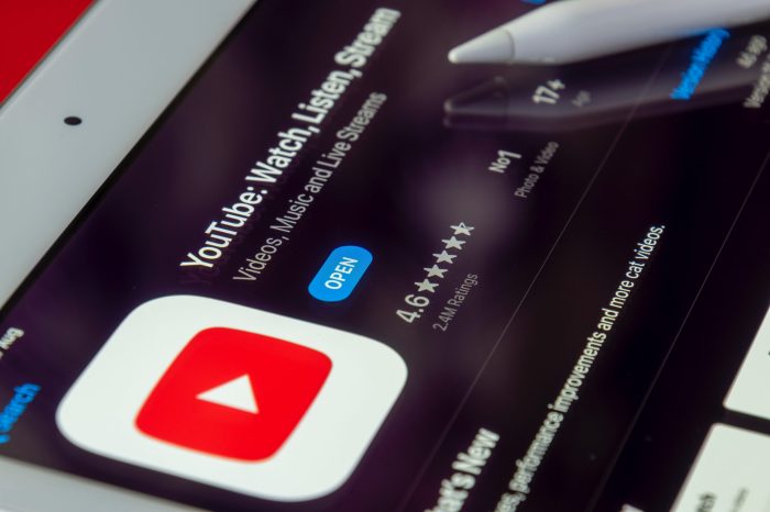 Youtube now lets you integrate music videos into your shorts