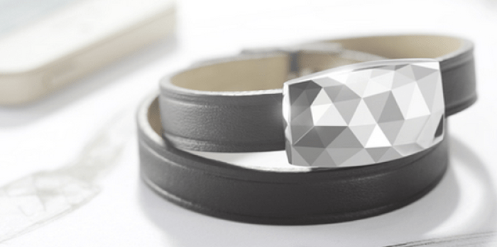 June by netatmo connected bracelet with jewel uv sensor