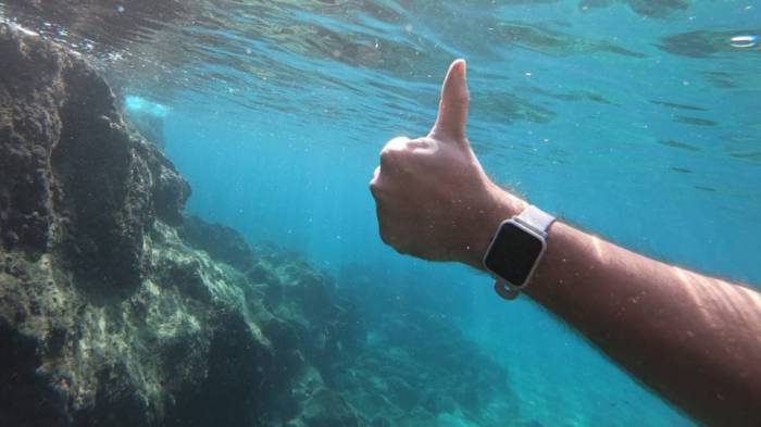 The swimmo is a smartwatch that you can go swimming with