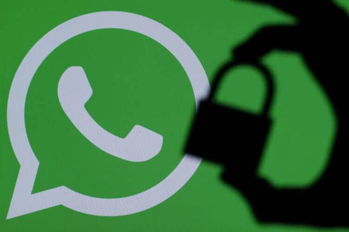 Fake whatsapp downloaded 1 million times google play store