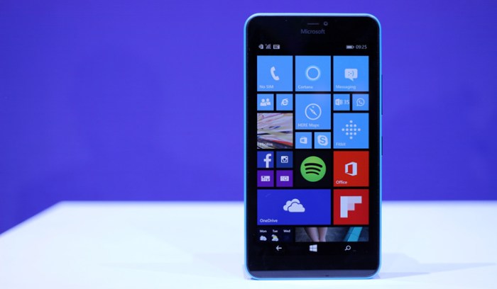 Microsoft launches ms dos mobile as a windows phone alternative