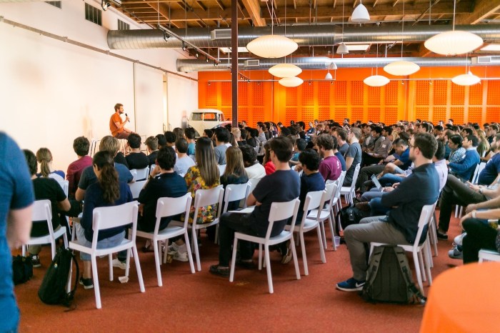 Y combinator winter 2024 demo day ai startups standouts